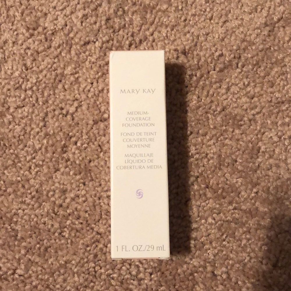 Mary Kay Medium coverage Foundation